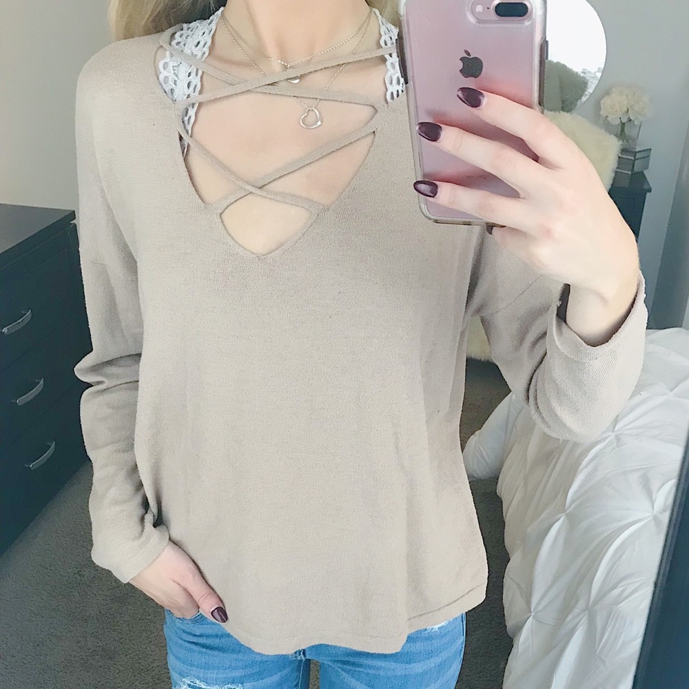 Long-sleeved Top